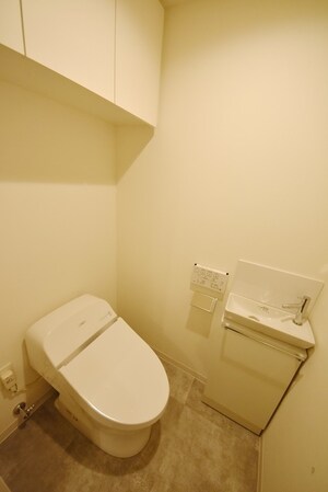 HAMACHO APARTMENTSの物件内観写真